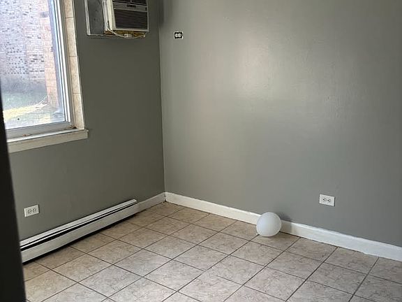 5th image of 1715 W Chariot Ct #1A