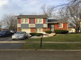 3680 School Dr, Country Club Hills, IL