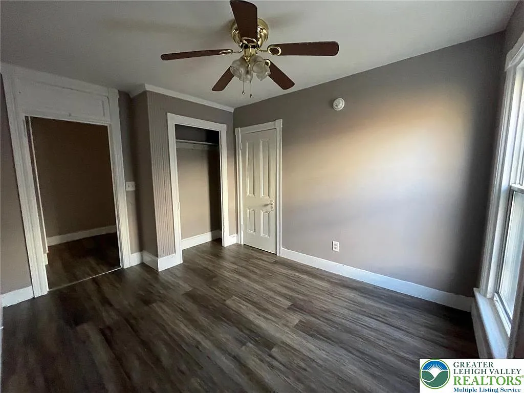 2 bed, 1.0 bath, 850 sqft, $950 — Photo 4
