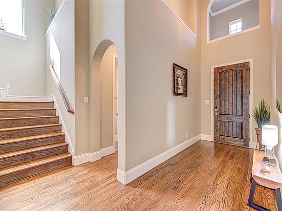 4th image of 2009 Arrowood Glen Dr