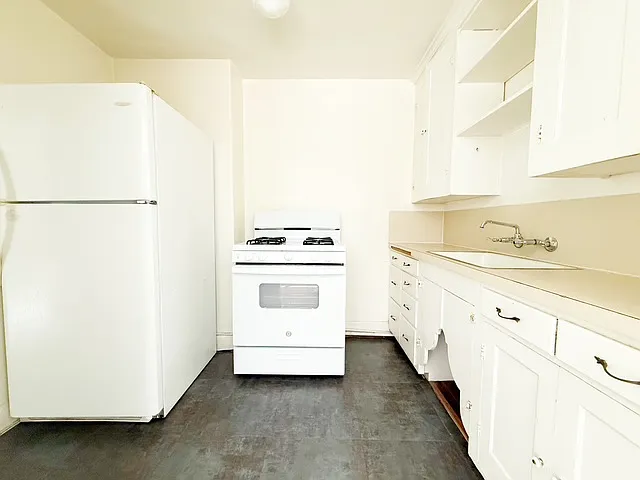 928 Pacific Ave #5 — Photo 10