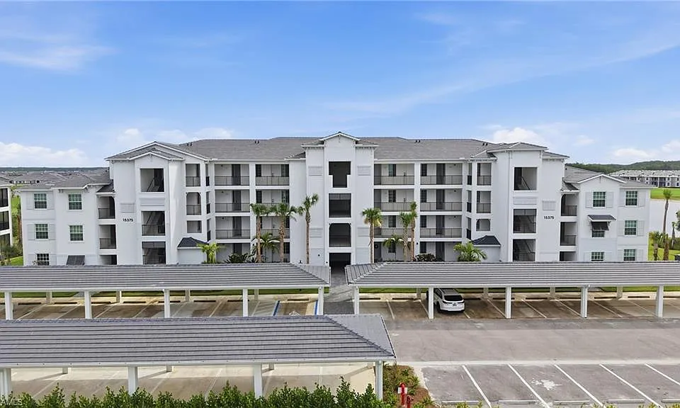 15375 Green Acres Ave #2227