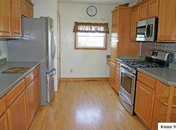 4th image of 18 Buena Vista Ave