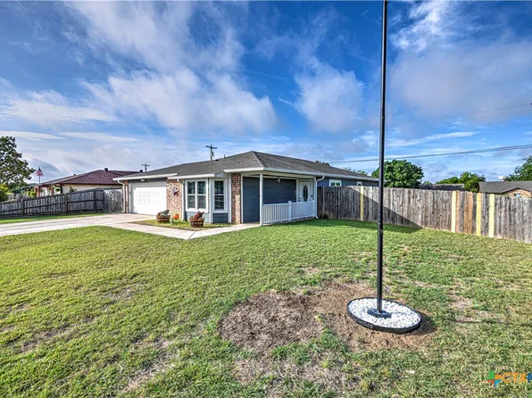 2700 Casey Dr, Killeen, TX 76543