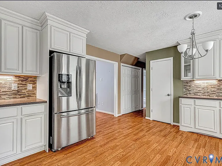 2417 Crystal Ridge Rd — Photo 6