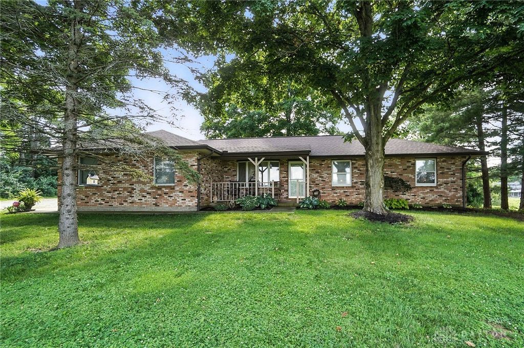 Real estate listing image