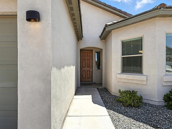 3rd image of 2028 Lobo Trot Ct SE