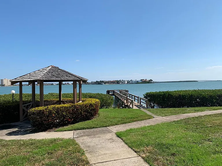 6219 Palma Del Mar Blvd S #307 — Photo 8