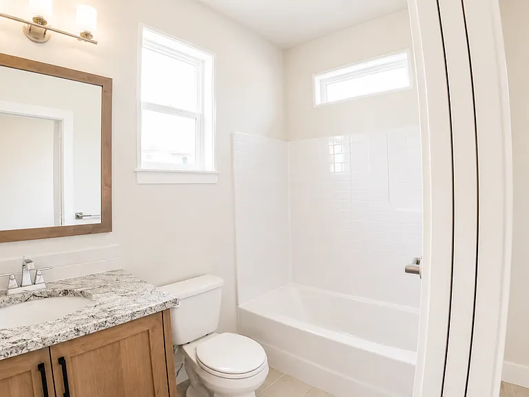 5608 S Rosalia Way — Photo 13