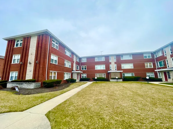 (undisclosed Address), Chicago, IL 60652