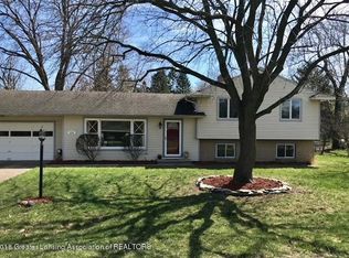 2253 Shawnee Trl, Okemos, MI 48864