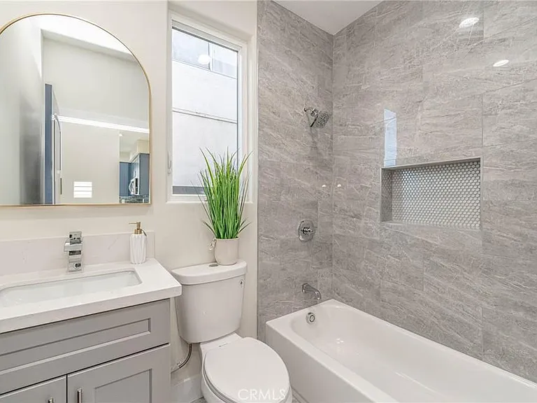 1838 Clyde Ave #1838 — Photo 17