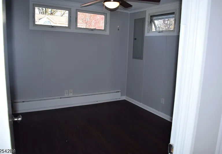 112B Minnehaha Blvd — Photo 11