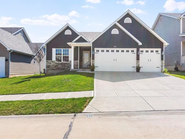 520 Arctic Wolf Dr, Imperial, MO 63052