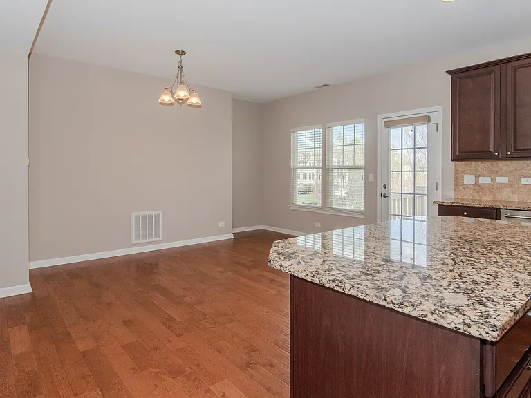 216 N Commerce St #216 — Photo 16