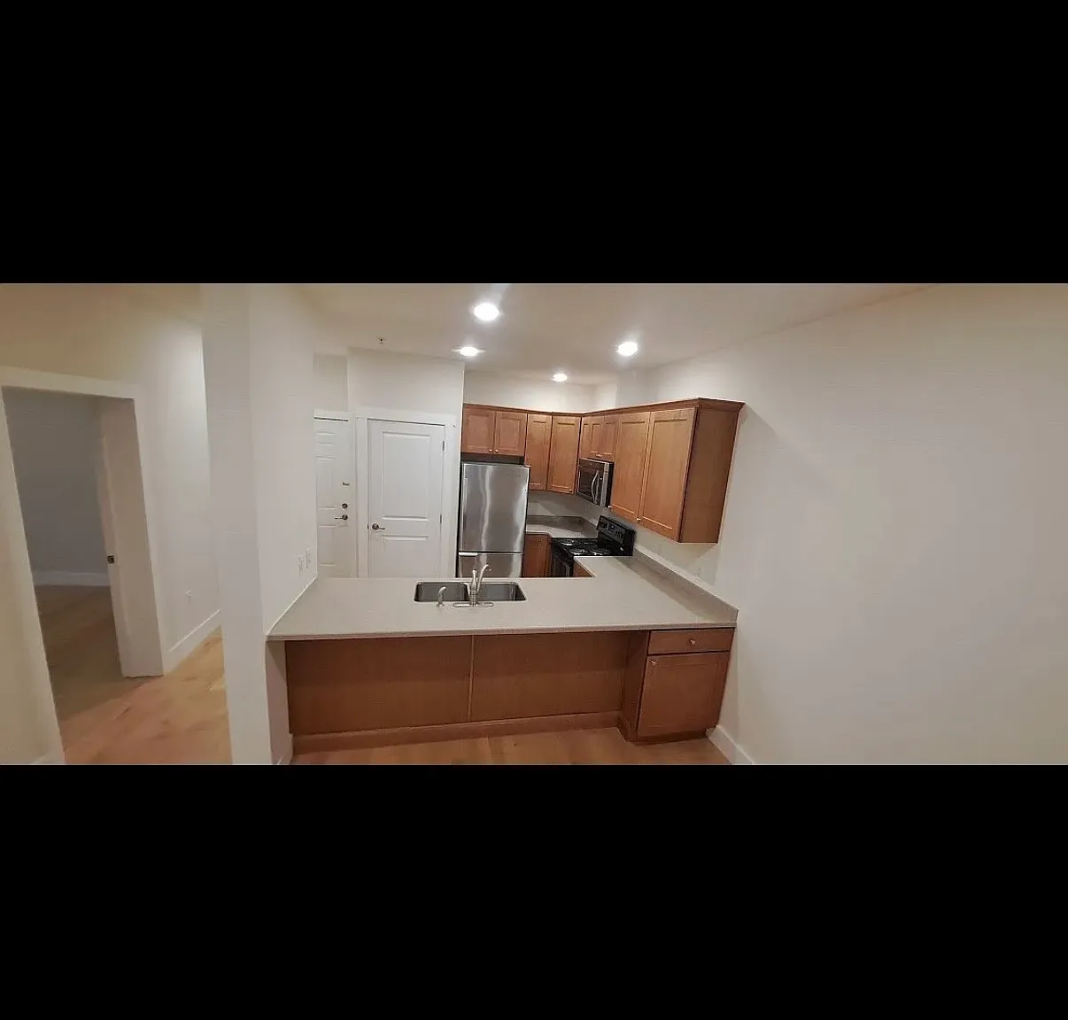 2 bed, $2,250 — Photo 2
