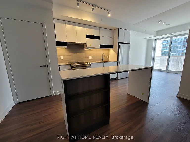 4065 Confederation Pkwy #1911 — Photo 8