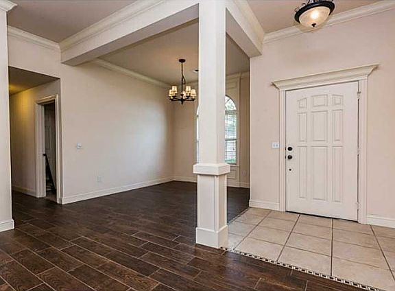 3rd image of 708 McClure Ave