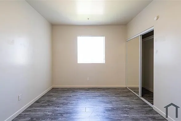 130 S Soto St — Photo 32