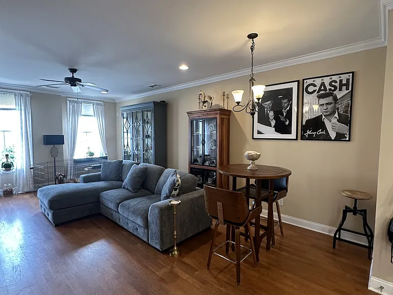 2114 Acklen Ave #305 — Photo 9