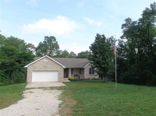 8408 Tanner Bridge Rd, Jefferson City, MO 65101