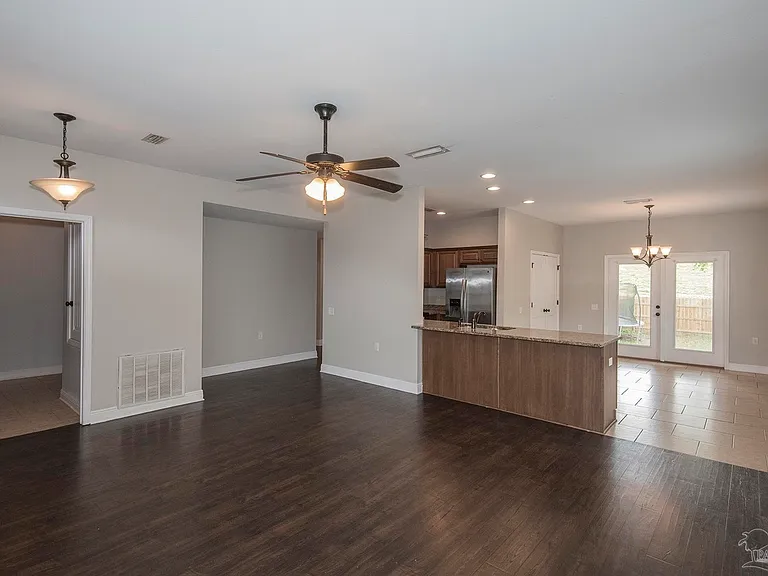 5785 Jade Moon Cir — Photo 6