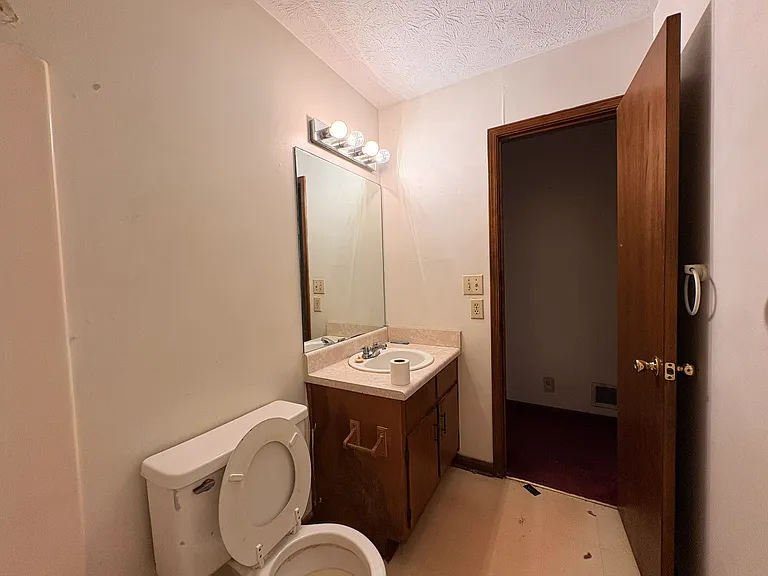 2794 Stardust Ct — Photo 6