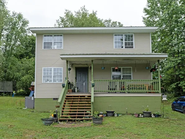 905 Prospect Rd, Chickamauga, GA 30707