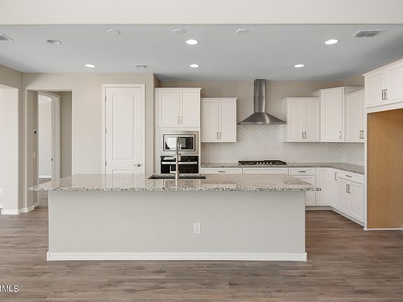 5th image of 1737 W Flintlock Drive