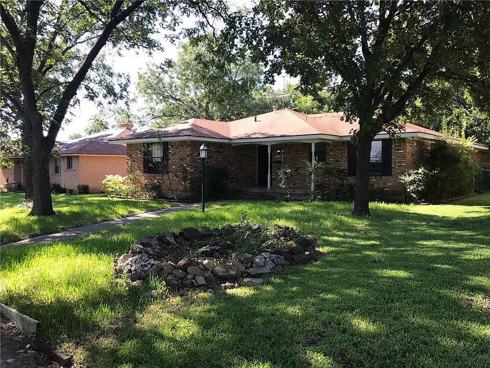 1st image of 1134 Holly Glen Dr