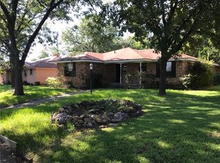 1134 Holly Glen Dr, Dallas, TX 75232