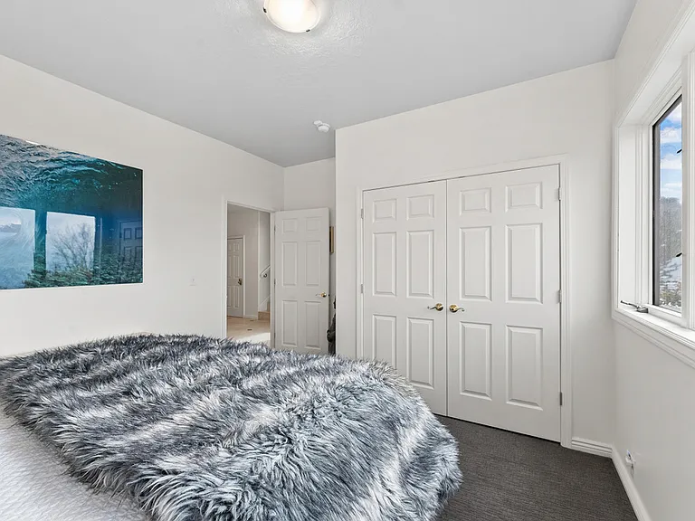 4887 S Mountain Ln — Photo 34