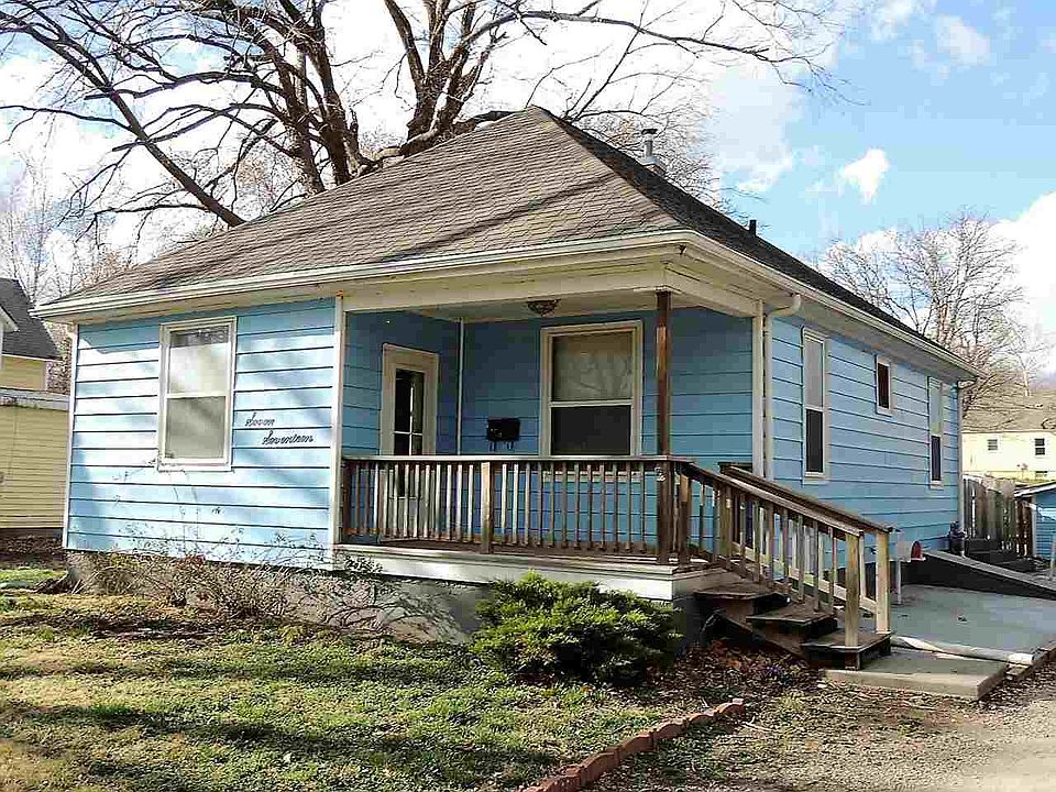 1st image of 717 Huntress St