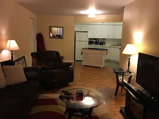 Rented by 18 REALTY | media 10