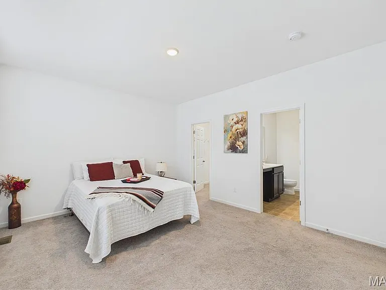 714 Alban Aly — Photo 7