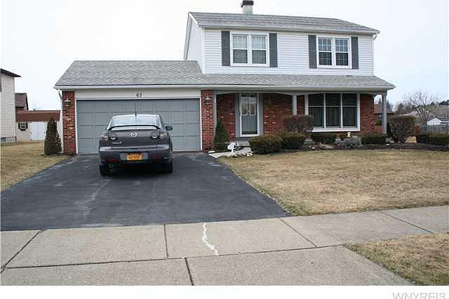 1st image of 63 Canterbury Trl