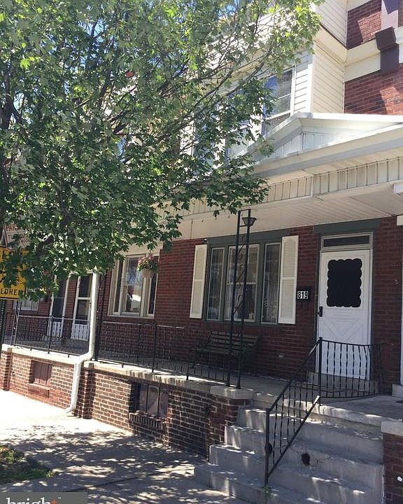 1st image of 819 Guilford St