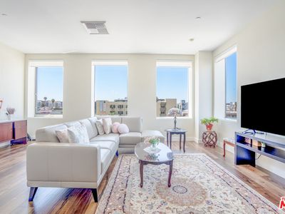 3810 Wilshire Blvd APT 412, Los Angeles, CA, 90010