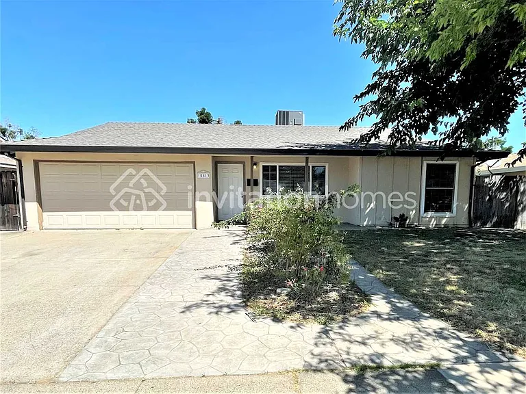 10813 Oakton Way — Photo 1