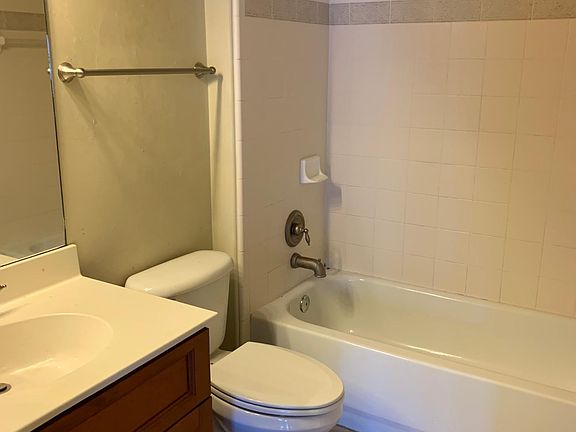 4th image of 1913 Ann Arbor Ave #1913