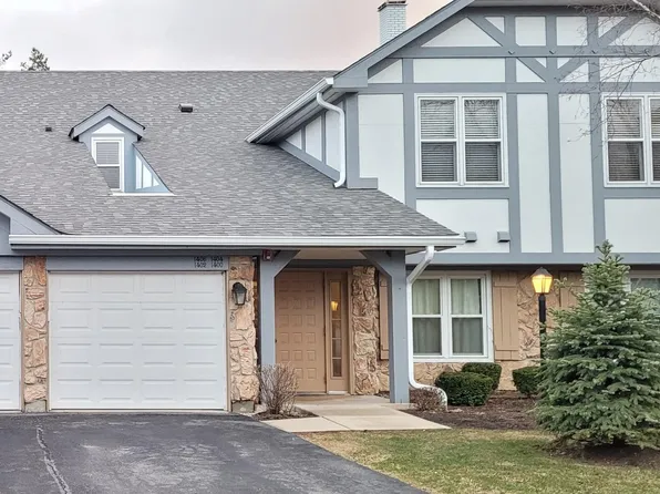 1406 Clairmont Ct, Vernon Hills, IL 60061