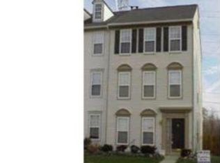 22268 Great Trail Ter, Sterling, VA 20164