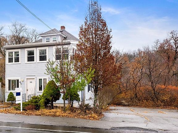 5th image of 619 Primrose St #1
