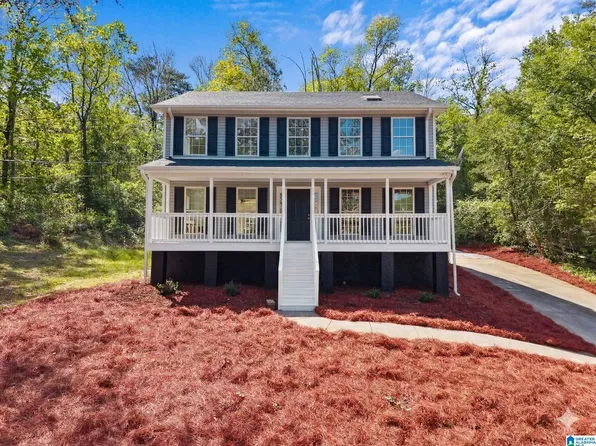 640 Woodhaven Dr, Pinson, AL 35126