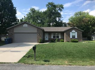 10 Northwood Ave, Maryville, IL