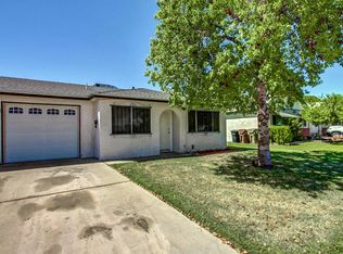 10200 N 95th Dr APT B, Peoria, AZ 85345