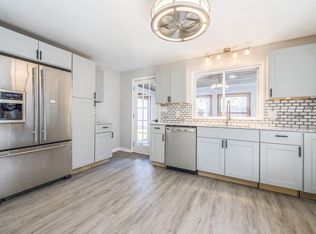 57 Bonair Ave, West Springfield, MA 01089