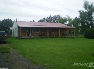 866 Round Spring Rd, Clinton, AR 72031