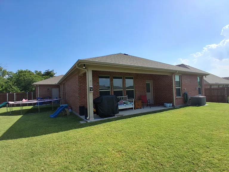 309 Clayton St — Photo 30