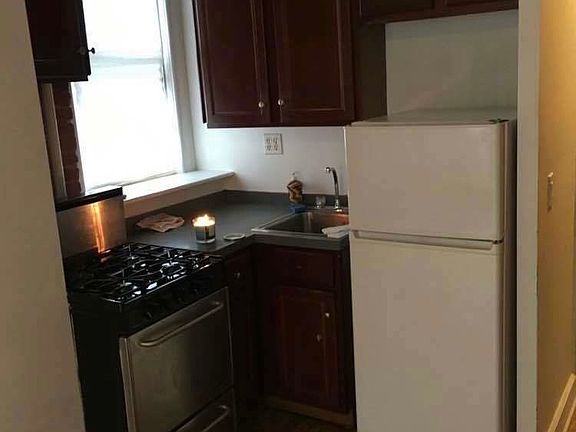 2nd image of 114 E 1st St #4B
